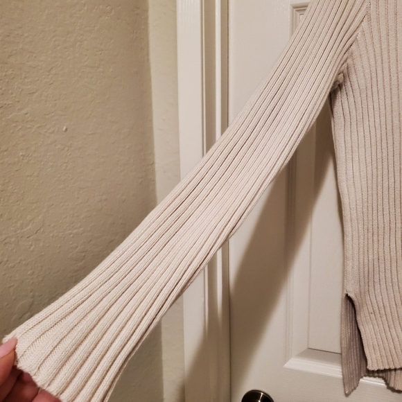CABI D-Ring Asymmetrical Ribbed Ivory Sweater # 3363 Cream Pullover sz S - Picture 5 of 9